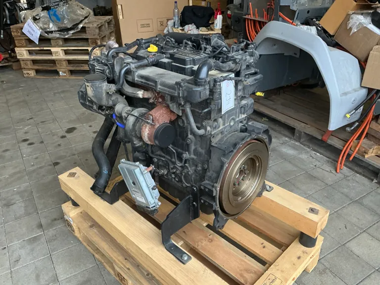 2019 DEUTZ TCD 3.6 L4 Dieselmotor